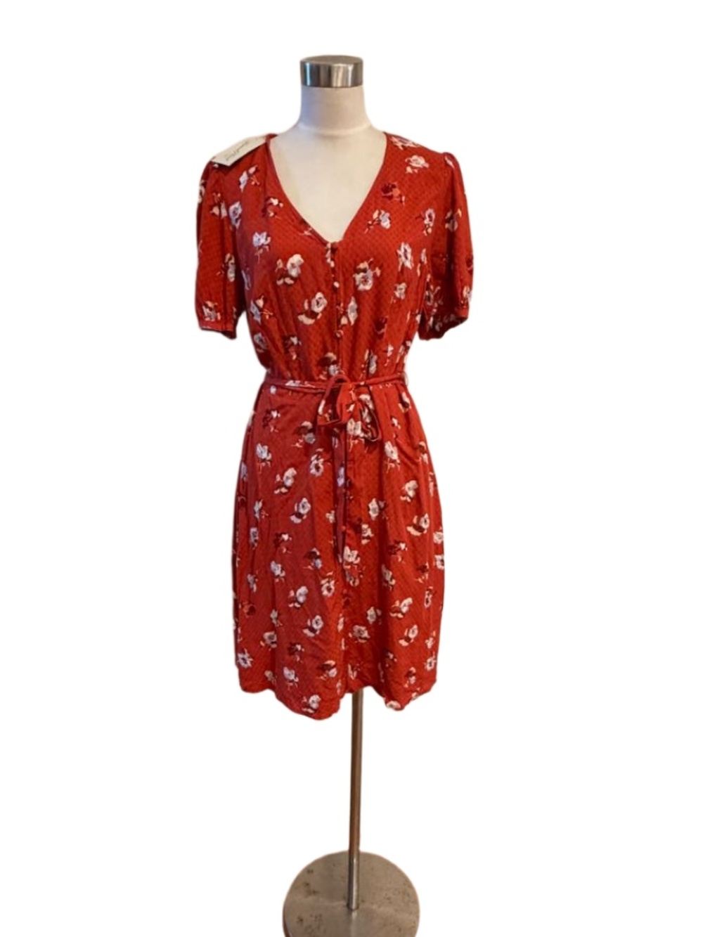 NWT rayon Universal Thread rust floral button front belted midi dress S M